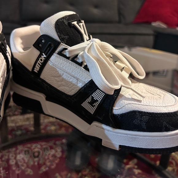 Louis Vuitton Monogram Trainer Sneakers 36 w/ COA - Picture 7 of 17